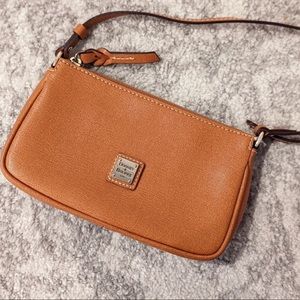 Dooney & Bourke Lexi Crossbody